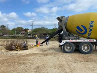 WhatsApp Image 2025-11-25 at 4.05.41 PM (1)